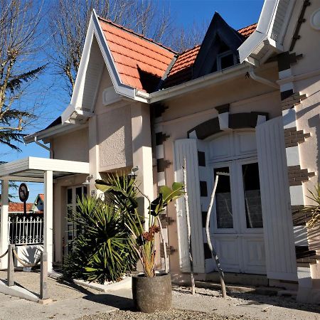 Hotel Villa Teranga 앙데르노스레방 외부 사진